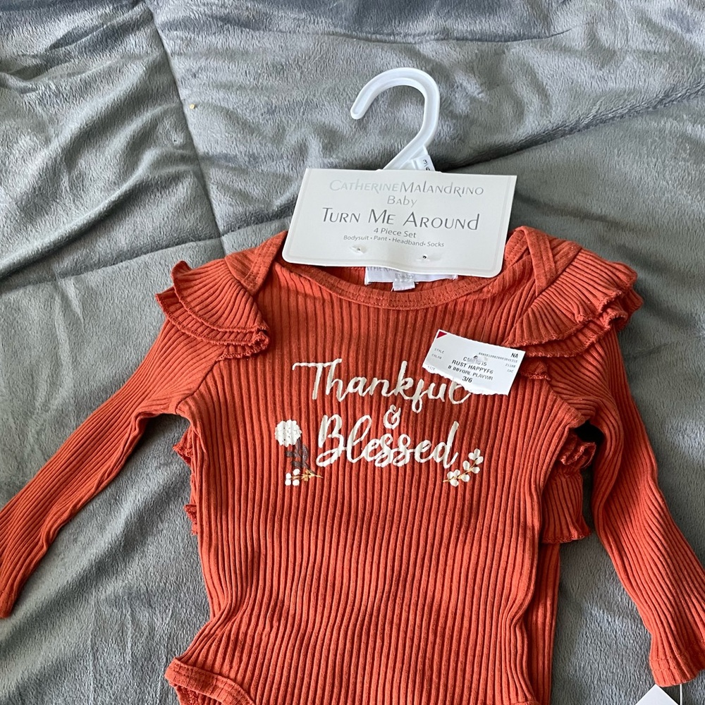 THANKSGIVING 🦃 BNWT 4 piece infant girls set